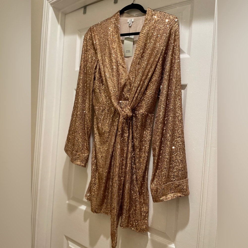 River Island - Gold Long Sleeve Knot Front Mini Dress